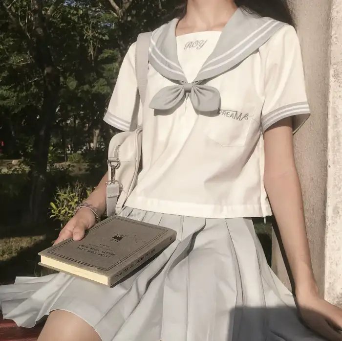 以青春之名